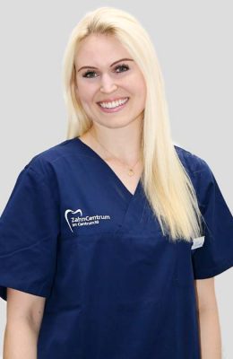 Dr. Gesa Sillis - Zahnärztin